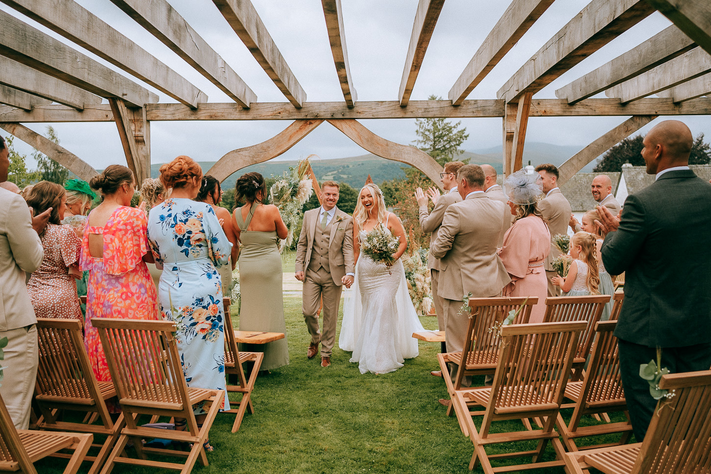 BARN AT BRYNICH WEDDING PHOTOGRAPHY BRECON 006 BARN AT BRYNICH WEDDING PHOTOGRAPHY BRECON 006